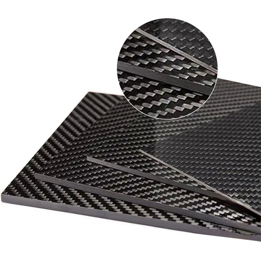 3K carbon fiber board 40x20cm, made of high-quality carbon fiber raw materials and good basic resin, with high tensile strength, corrosion resistance, earthquake resistance, and impact resistance